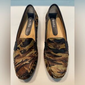 Vaneli Camo Loafer s 8.5N